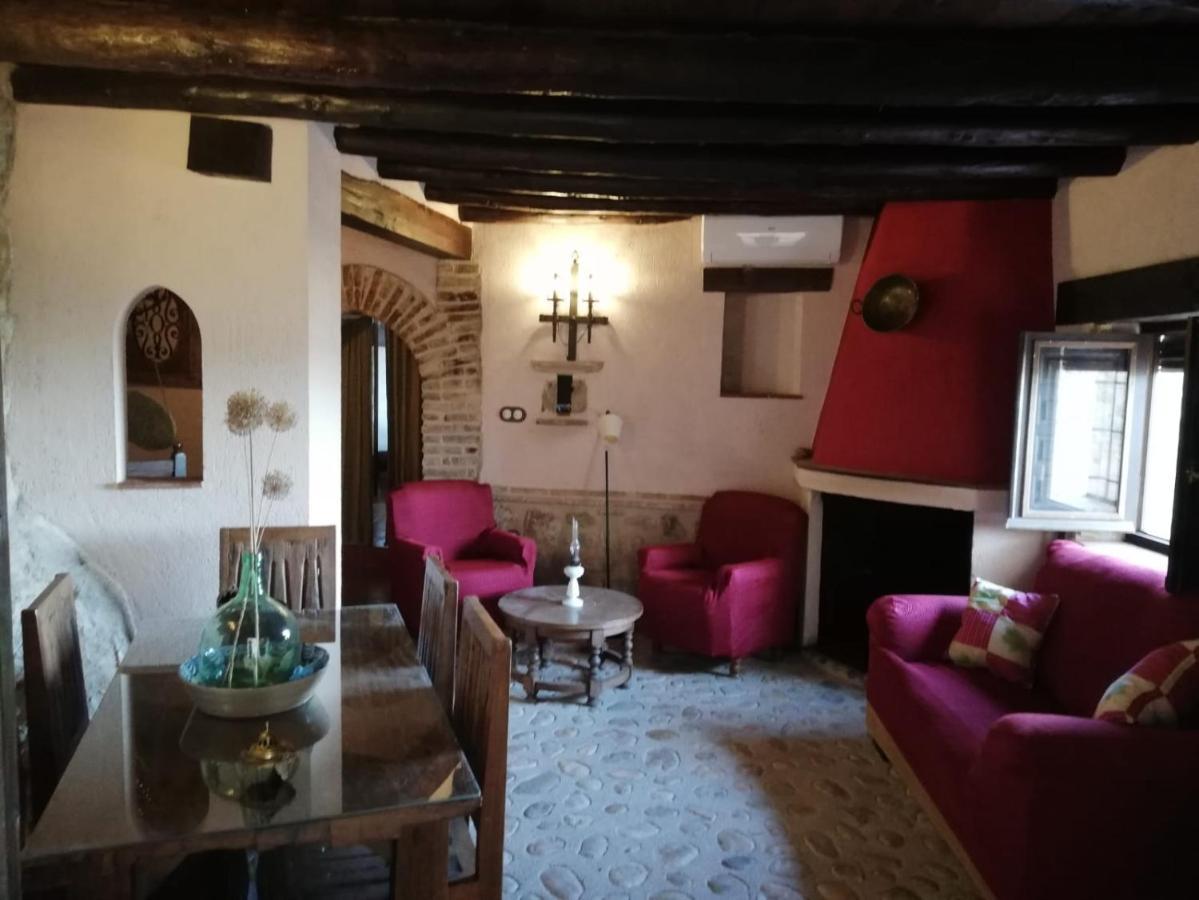 Casa Rural Castillo Ла-Ируэла Экстерьер фото